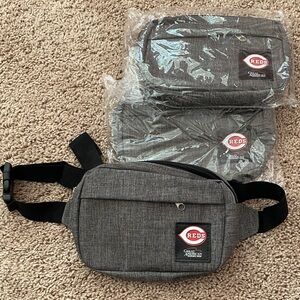 Cincinnati Reds MLB Great American Insurance Group Fanny pack set of 3.